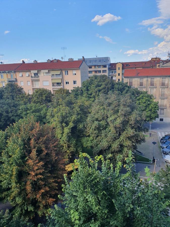 Pellico Stylish Apartments Кунео Екстер'єр фото