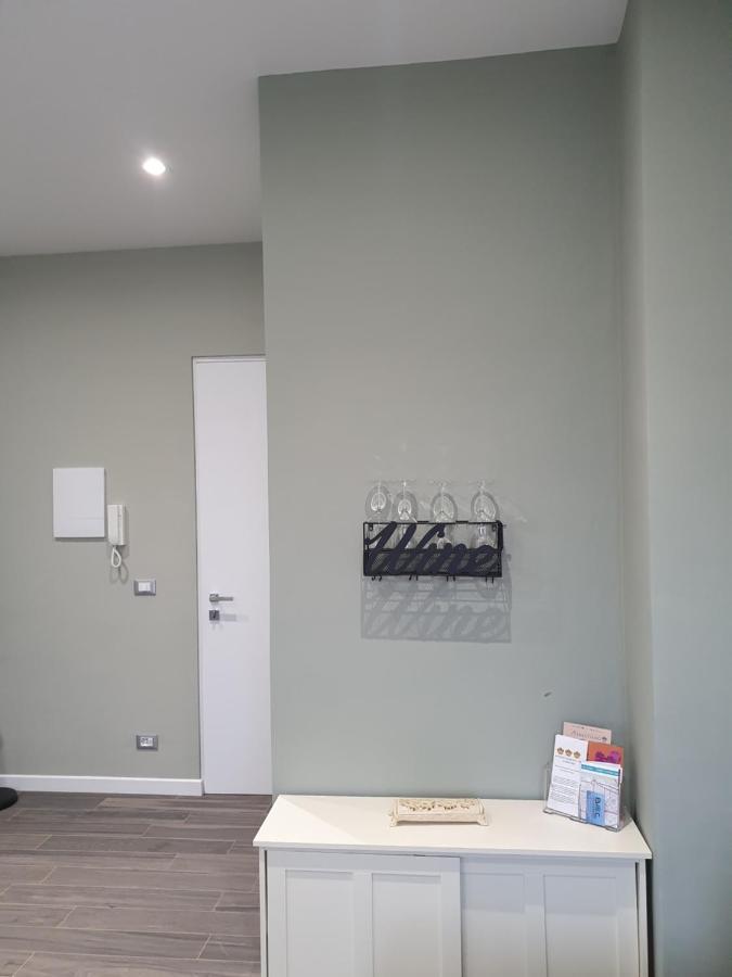 Pellico Stylish Apartments Кунео Екстер'єр фото