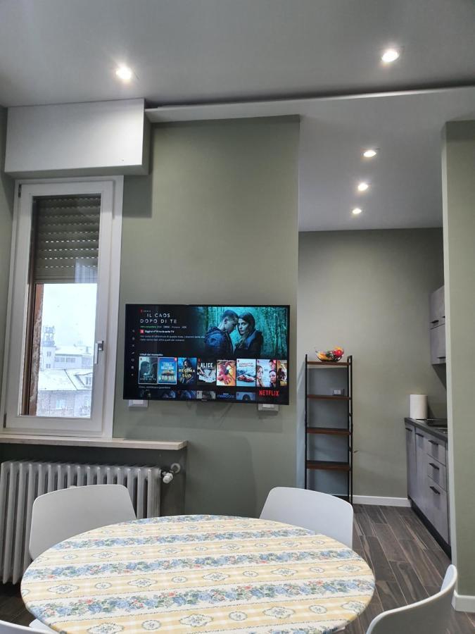 Pellico Stylish Apartments Кунео Екстер'єр фото