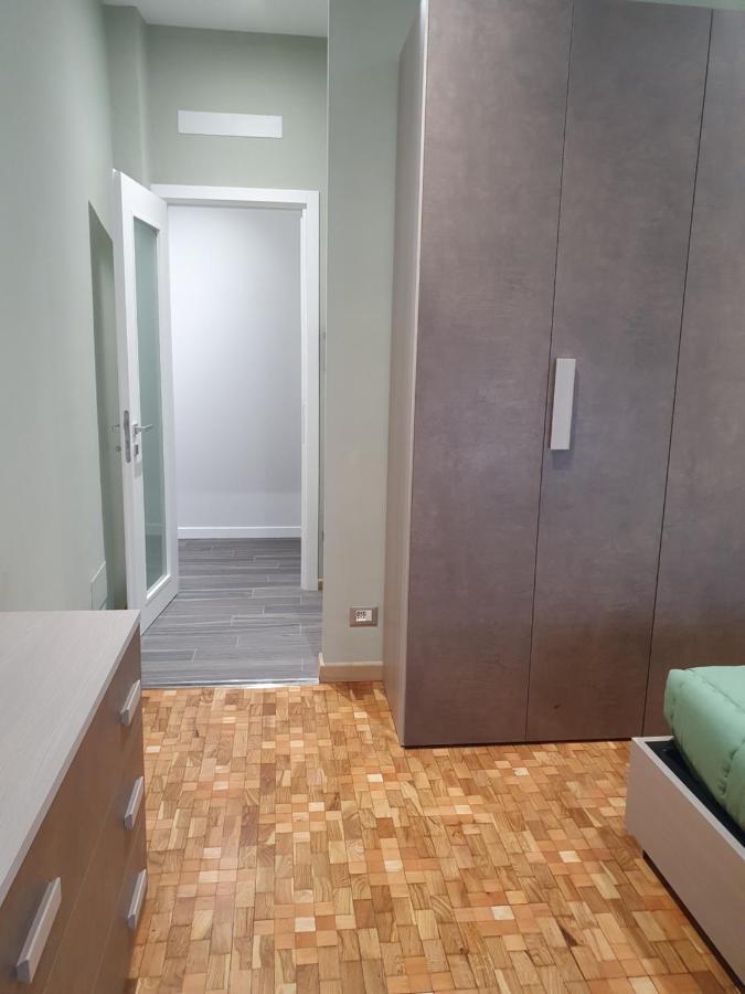 Pellico Stylish Apartments Кунео Екстер'єр фото