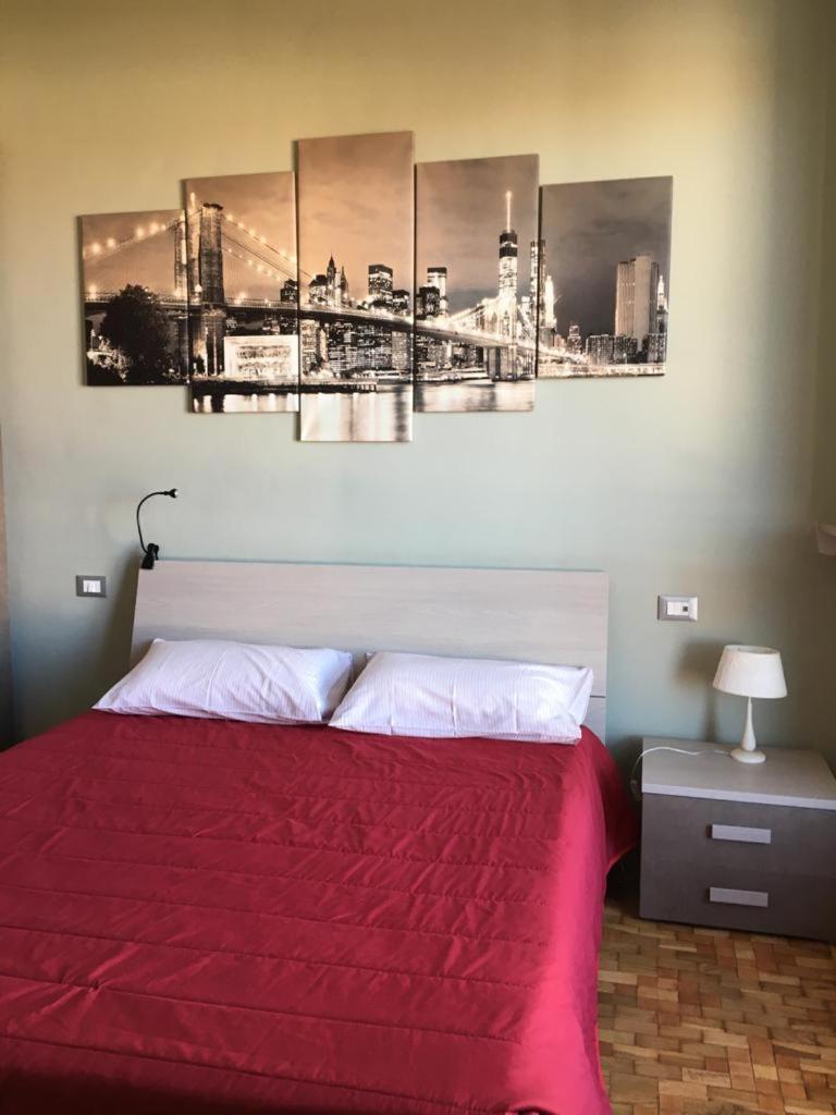 Pellico Stylish Apartments Кунео Номер фото